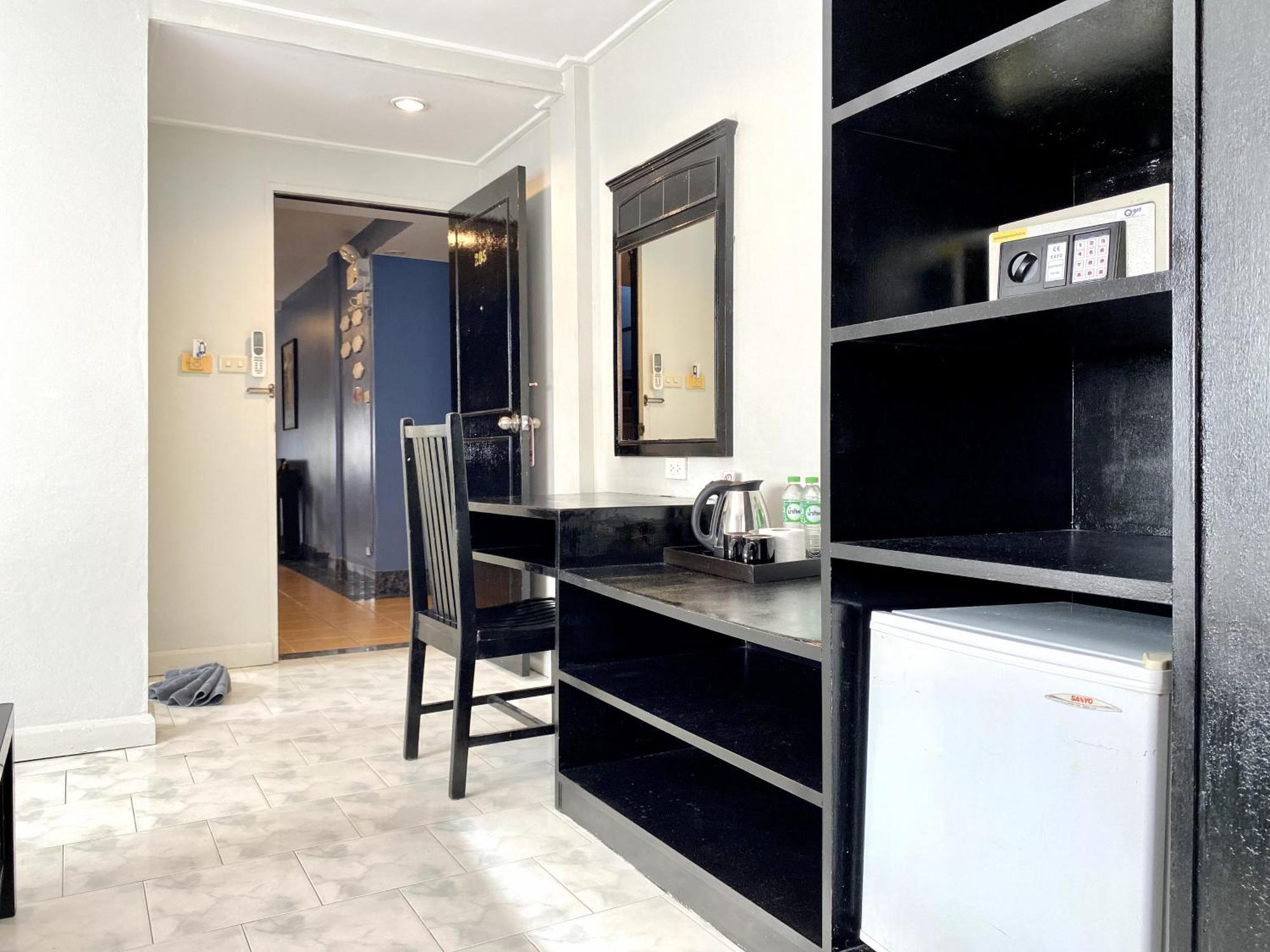 Beachwalk Minotel Patong Εξωτερικό φωτογραφία