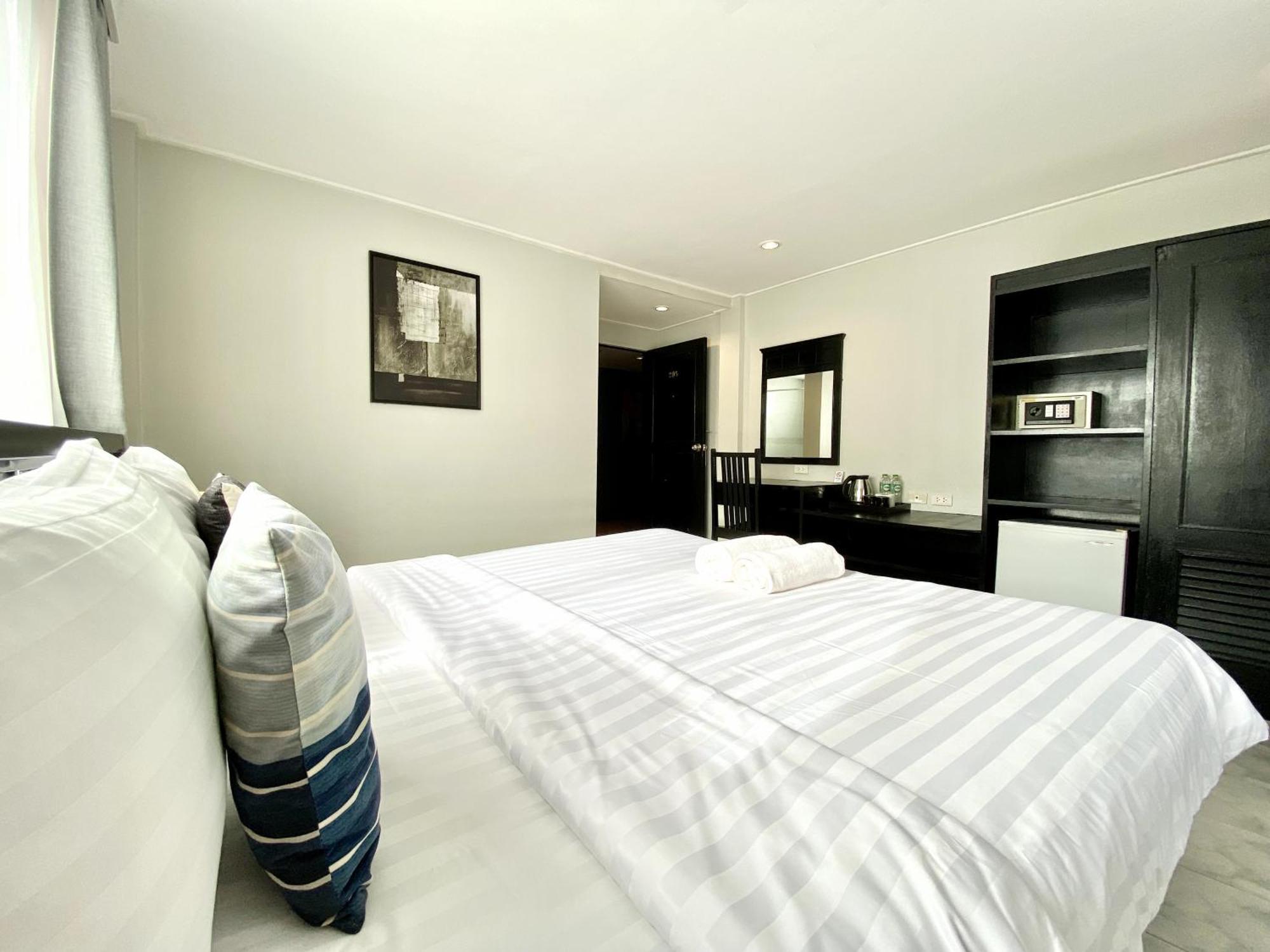 Beachwalk Minotel Patong Εξωτερικό φωτογραφία