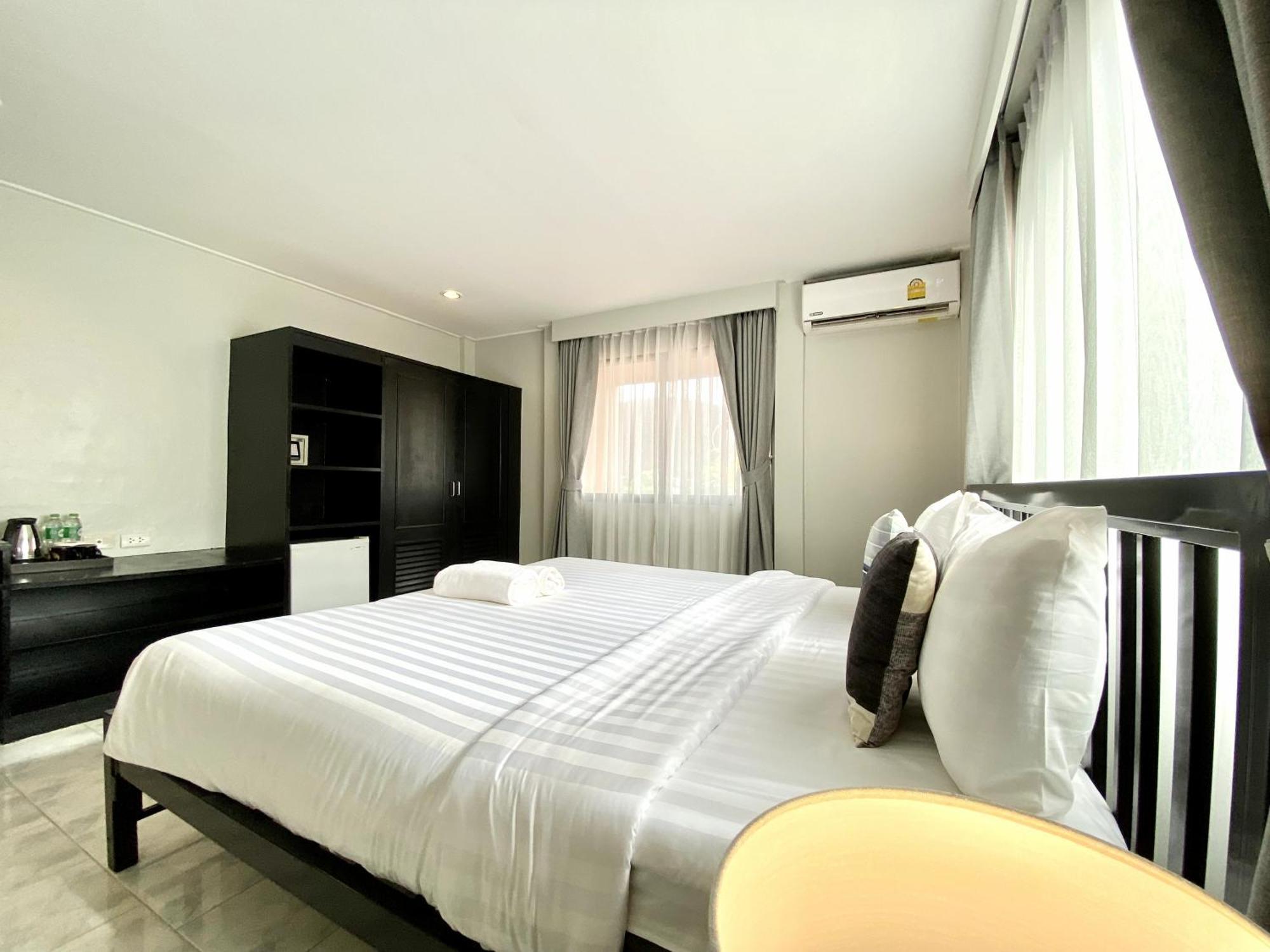 Beachwalk Minotel Patong Εξωτερικό φωτογραφία