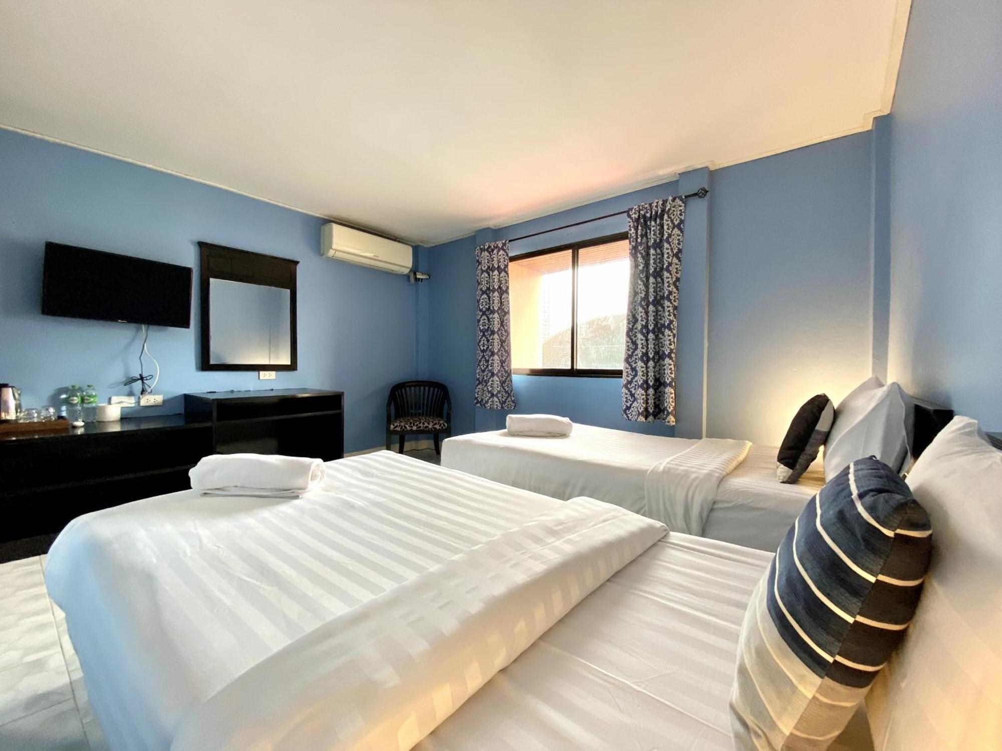 Beachwalk Minotel Patong Εξωτερικό φωτογραφία